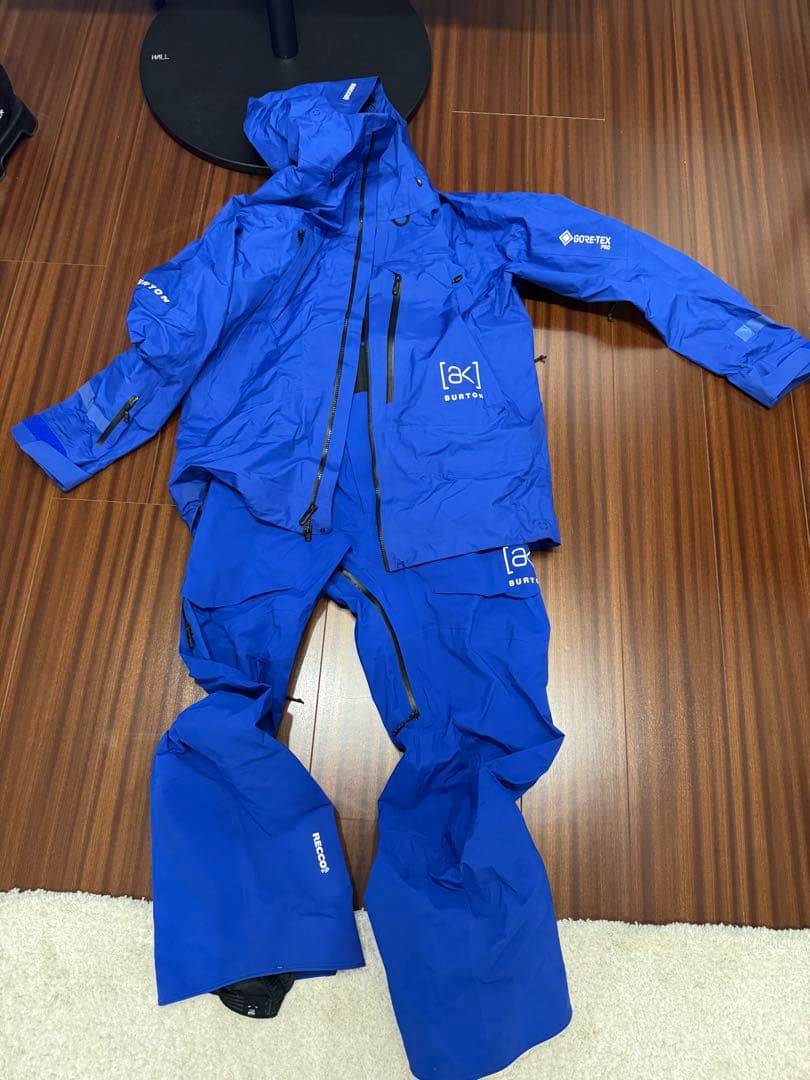 24-25 Burton ak GORE-TEX Pro 3レイヤー　上下セット