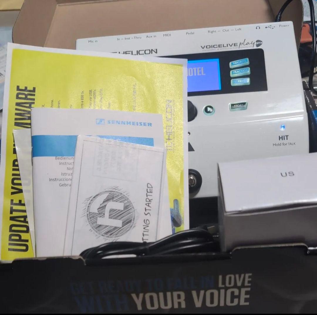 TC-Helicon VoiceLive Play GTX ボーカルエフェクター TC-Helicon VoiceLive Play GTX + SWITCH-3 | 札幌の楽器屋さん｜MR