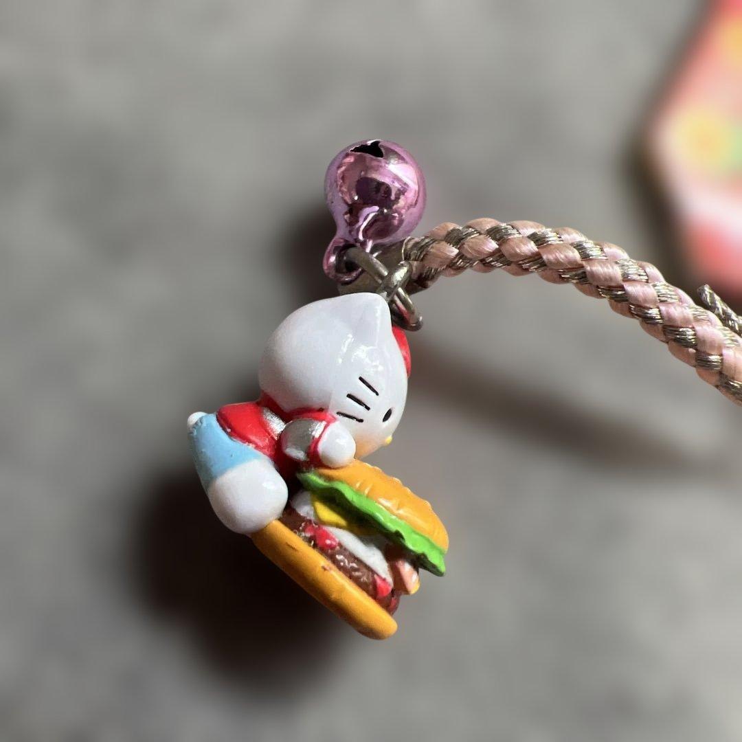 未使用⭐︎訳ありご当地キティ⭐︎佐世保バーガーバージョン - メルカリ