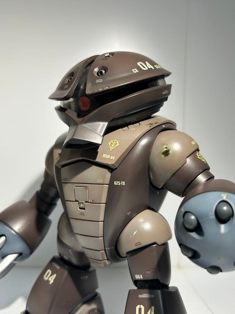 プラモデル　ガンプラ　模型　組立済　1/100 MG アッガイ　全塗装完成品