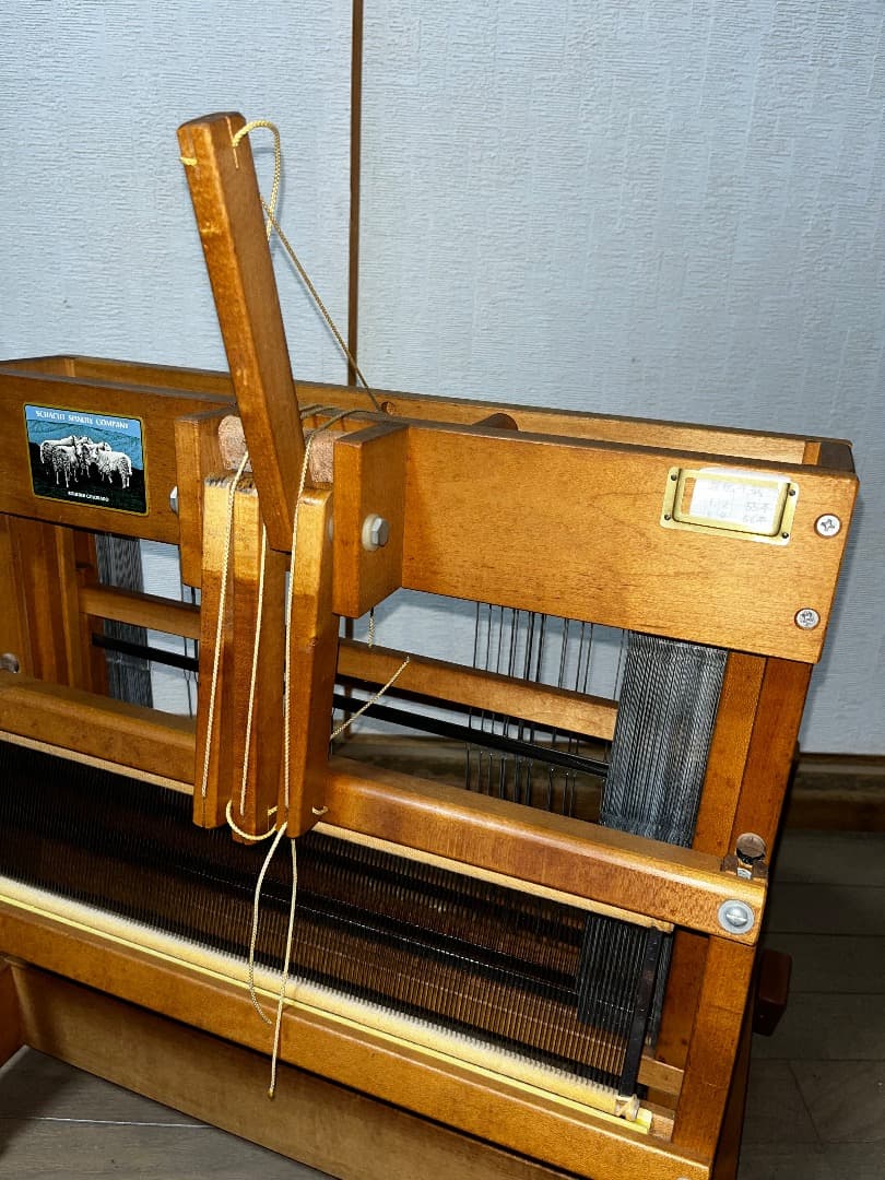 ア*ん様 4枚綜絖レバー式卓上織り機 シャクトスピンドル社