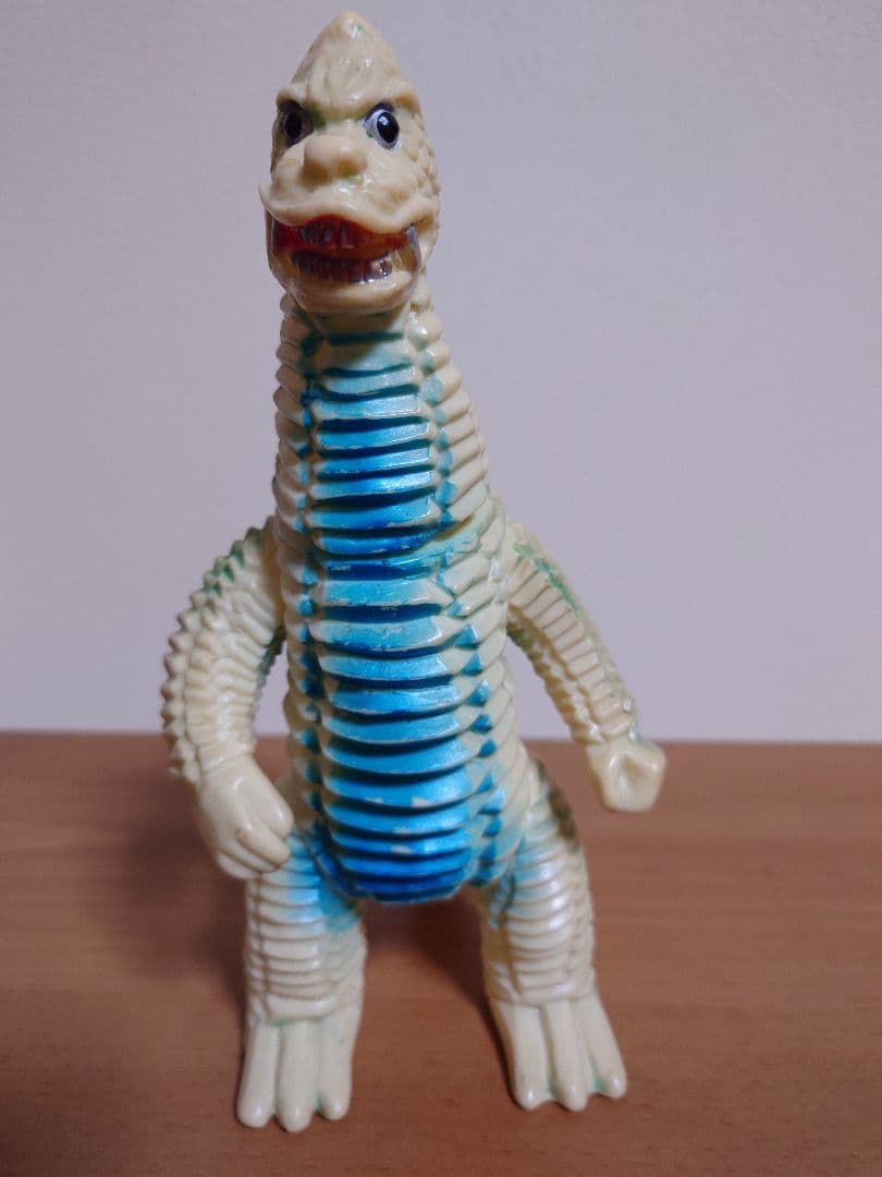 【当時もの美品！】マルサン　ソフビ　レッドキング　初代ウルトラマン