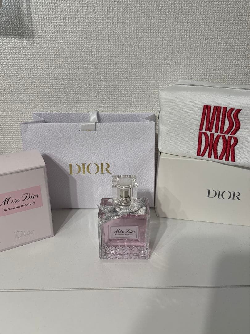 Miss Dior Blooming Bouquet 香水セット