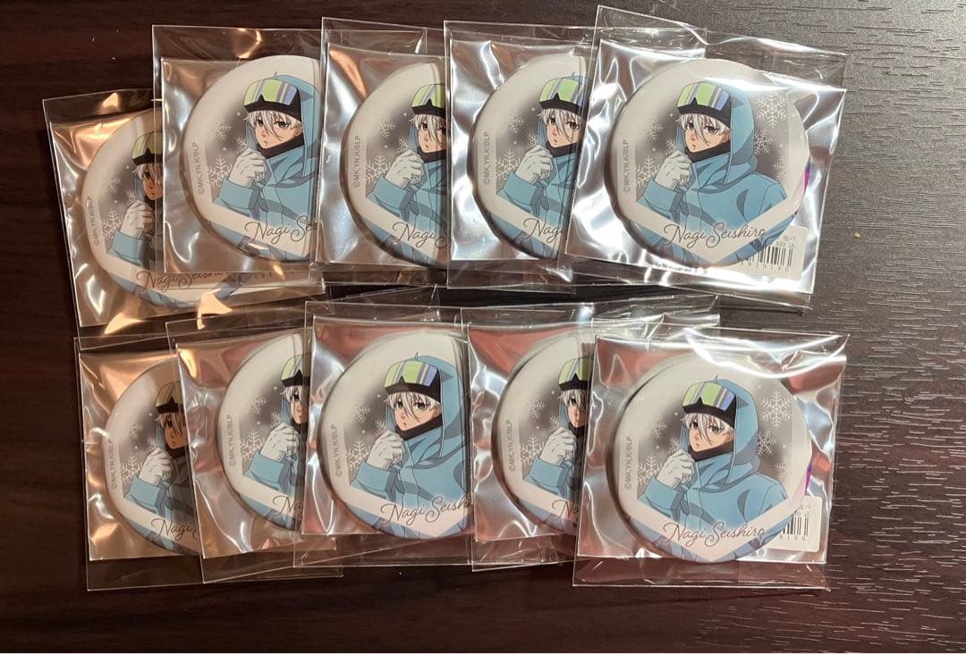 ブルーロック　まねきねこ　スキー　缶バッジ　凪誠士郎　10点　等身 描き下ろし 凪 誠士郎 缶バッジ [TVアニメ『ブルーロック