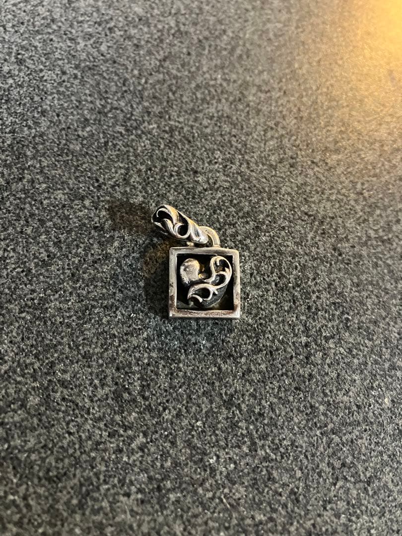クロムハーツ　フレームド　ハートチャーム クロムハーツ（Chrome Hearts）ペンダント フレームド ハート チャーム