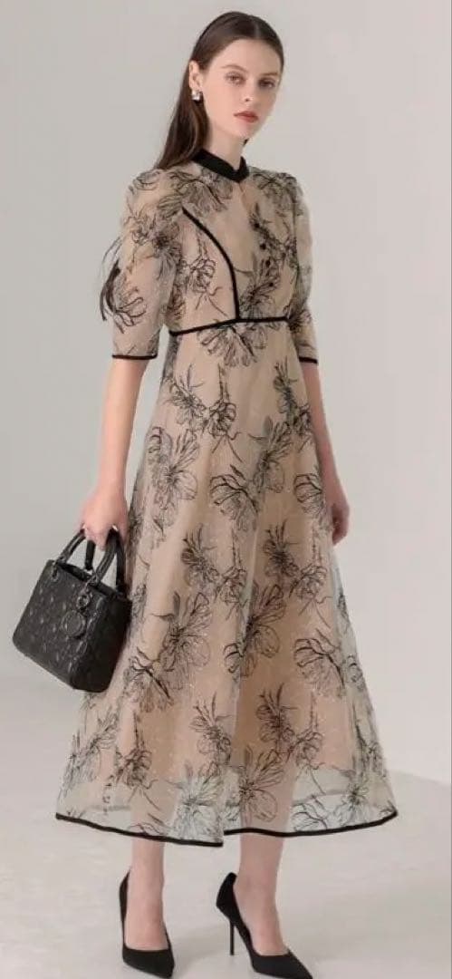 LEJA 配色パイピングプチハイネック花柄刺繍ラメレースロング丈ドレスワンピース