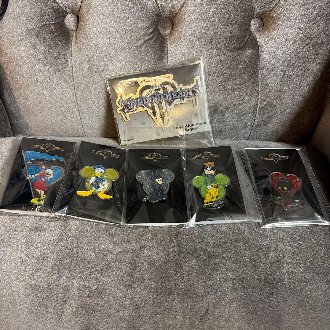 キングダムハーツ ロフト ピンズ 全5種類セット　ディズニー　アルミマグネット
