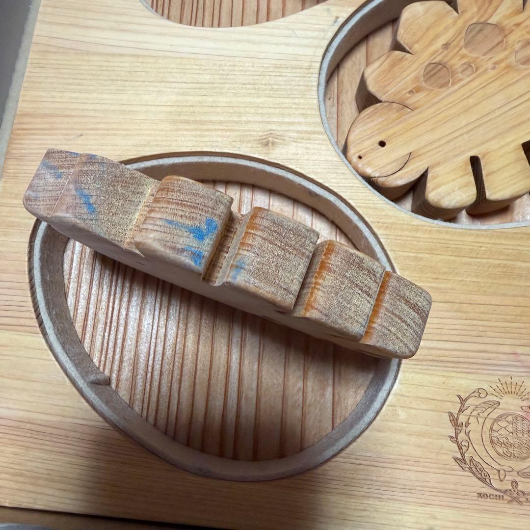 山のくじら舎 かくれんぼパズル - メルカリ