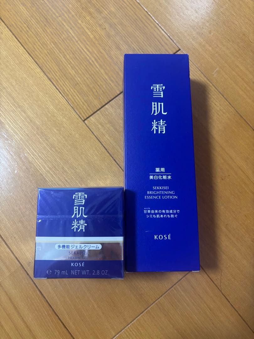 雪肌精 エッセンスローション 150ml + ジェルクリーム 80ml