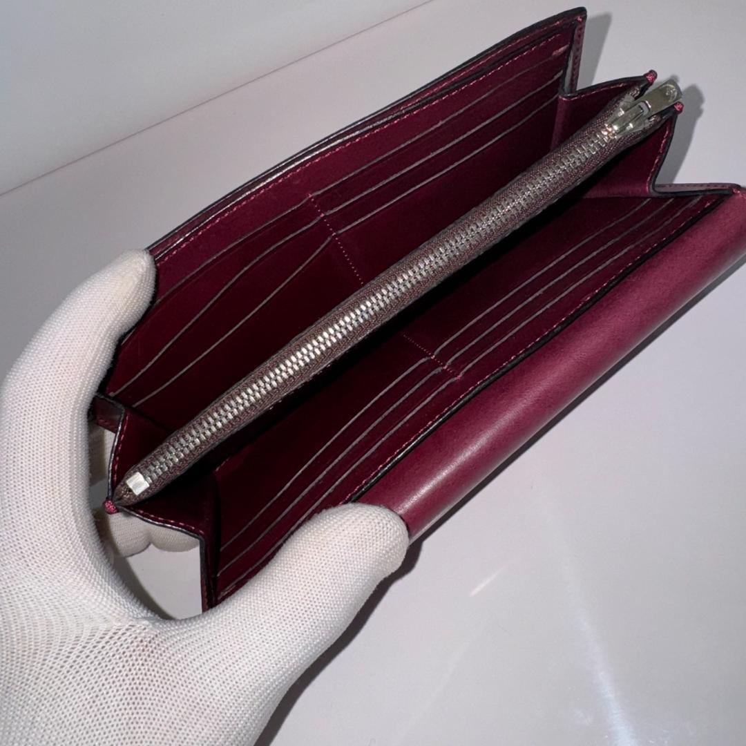 希少品 良品 ワイルドスワンズ ウェイブ シュランケンカーフ 長財布