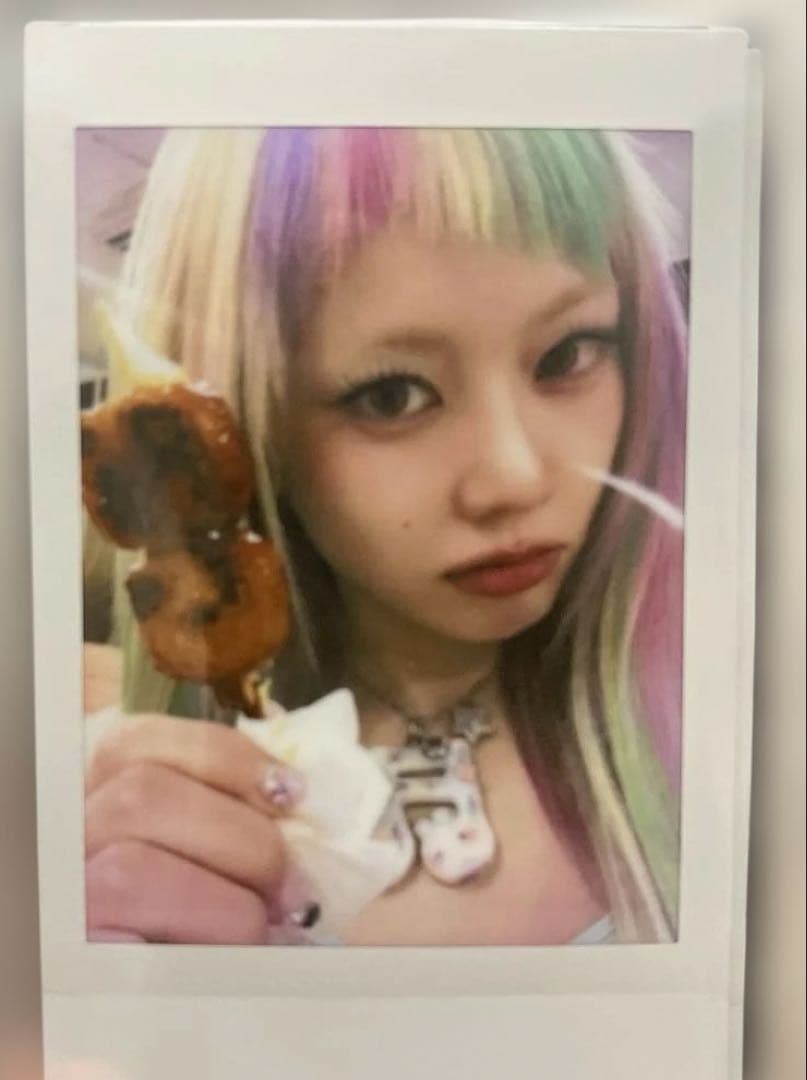 XG favsquad チェキ HINATA ヒナタ - メルカリ