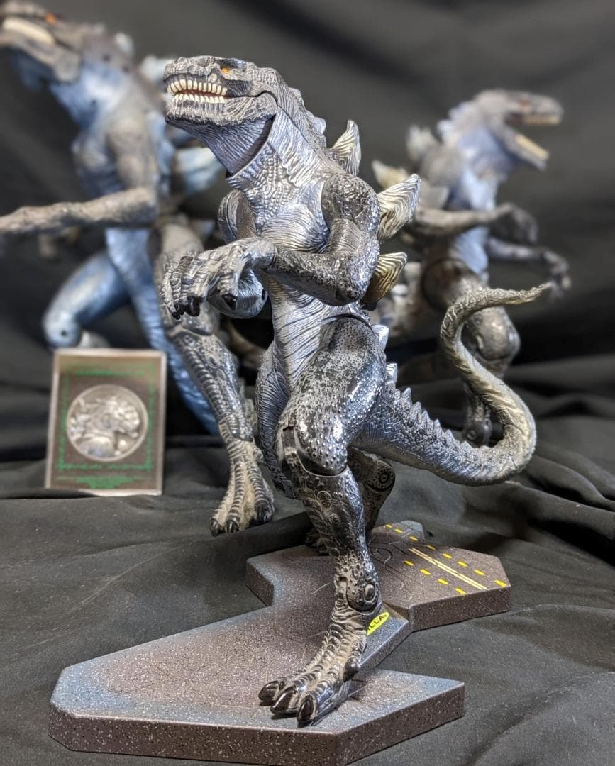 OnOFF様専用】エメリッヒ版ゴジラ（1998）アクションフィギュア3体＋