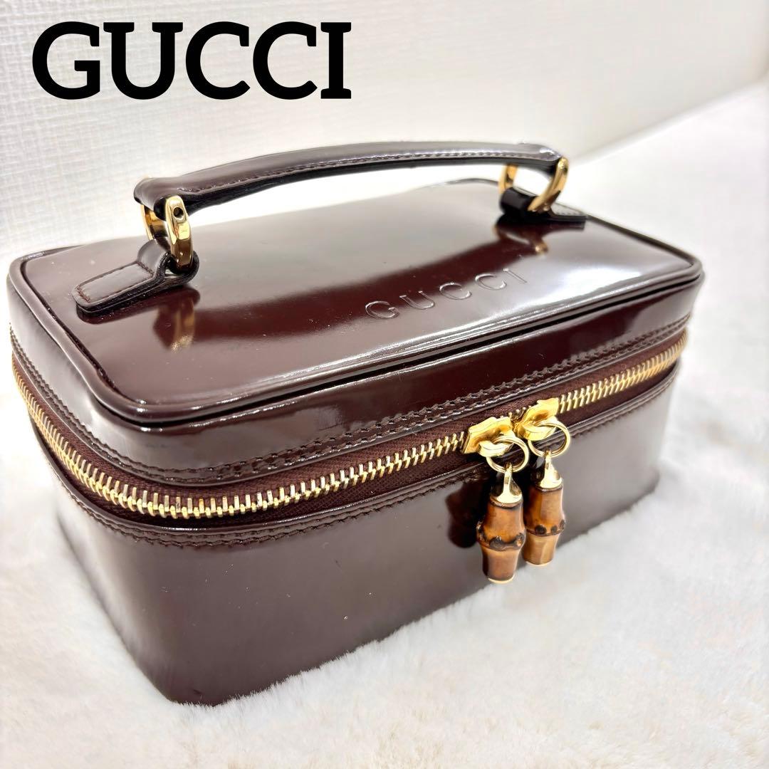 良品　グッチ　バニティバッグ　メイクバッグ　収納　エナメル　ロゴ　ブラウン GUCCI グッチ ロゴ バンブー エナメルレザー バニティバッグ