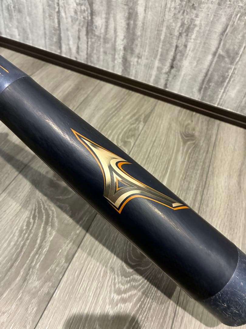 BEYOND MAX LEGACY 少年軟式バット80cmバットケース付き - メルカリ