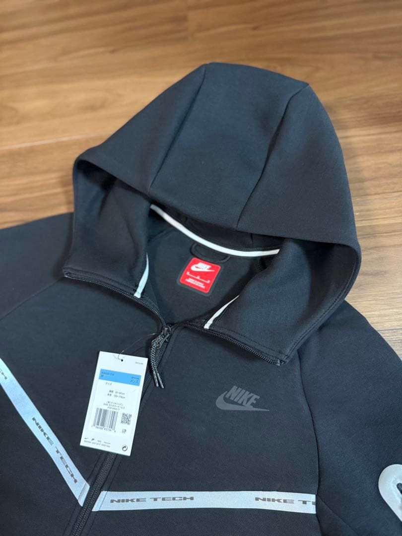 新品 メンズM ブラック 新作 テックフリース セットアップ NIKE 赤タグ