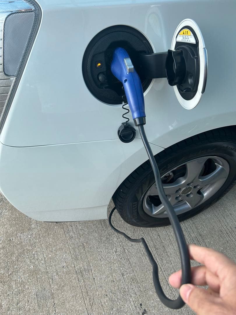 S24様限定充電ケーブル　プリウスPHV G9060-47280 ジャンク品