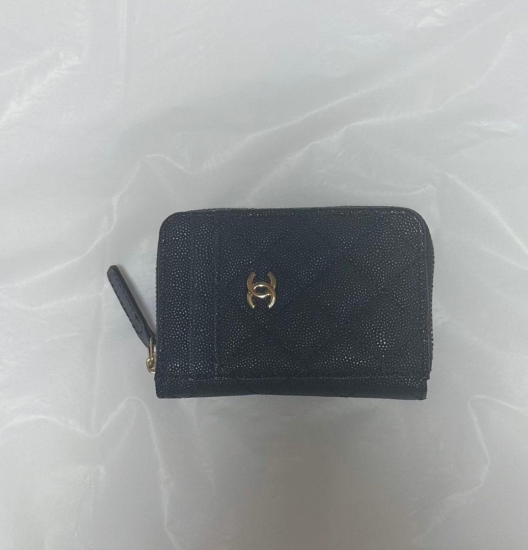 CHANEL ブラック本革レザーケース財布新品 CHANEL（シャネル） （新品・未使用品）シャネル ココスター