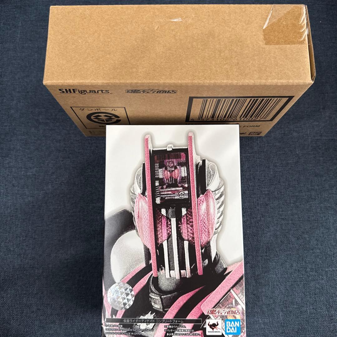 【開封美品】s.h.figuarts 仮面ライダーディケイド コンプリート