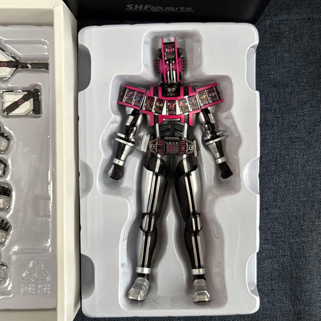 【開封美品】s.h.figuarts 仮面ライダーディケイド コンプリート