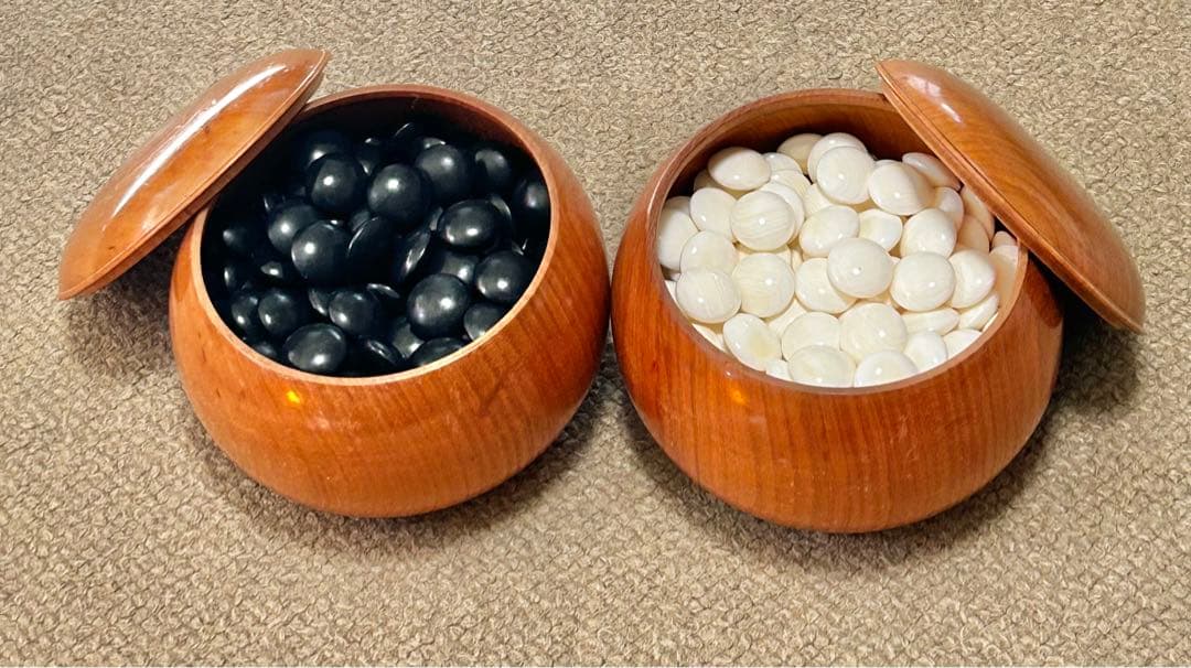 囲碁　碁石　蛤碁石