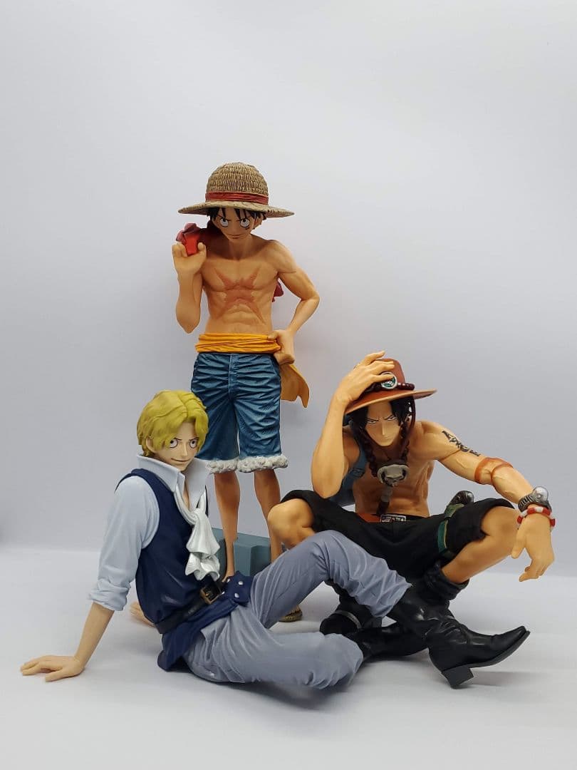 期間限定】ONE PIECE ルフィ エース サボ フィギュアセット - メルカリ