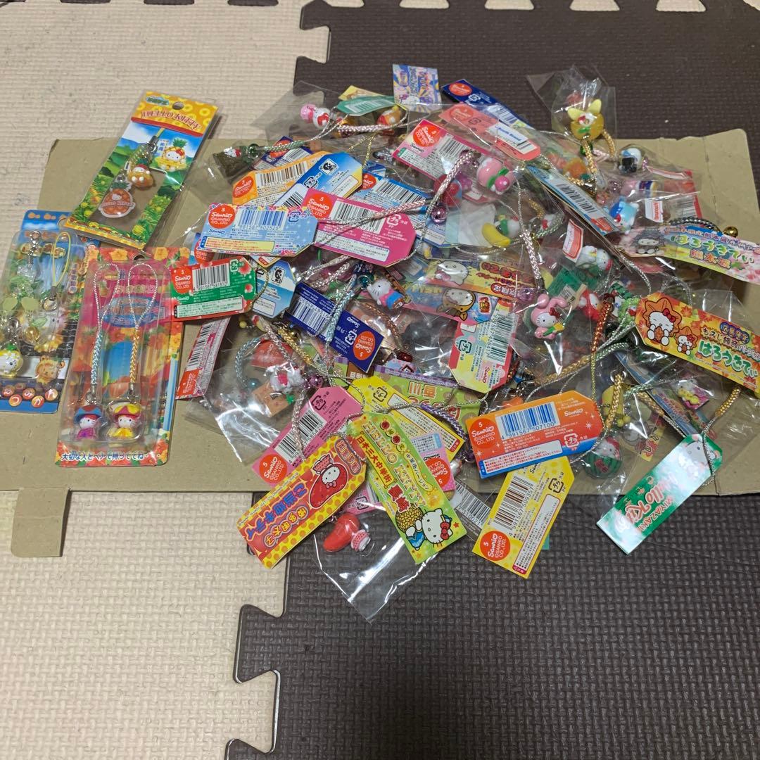 根付けキティまとめ売り