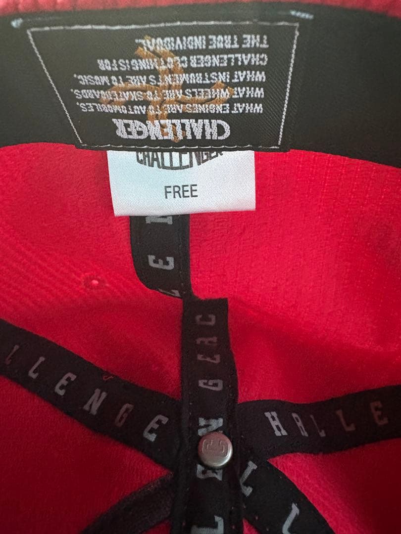 CHALLENGER コーデュロイキャップ赤 - メルカリ