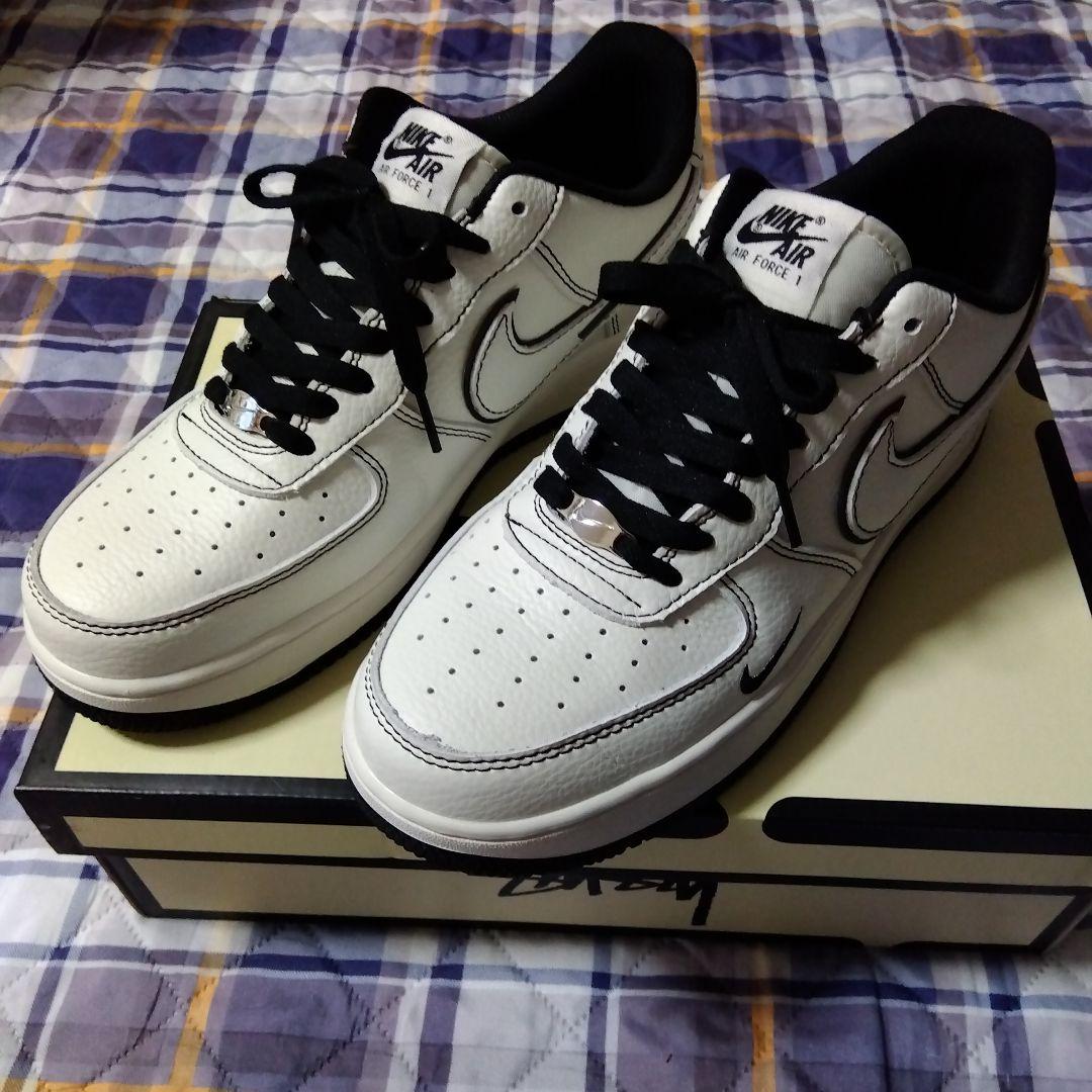 Nike Air Force 1 Stussy コラボ スニーカー白