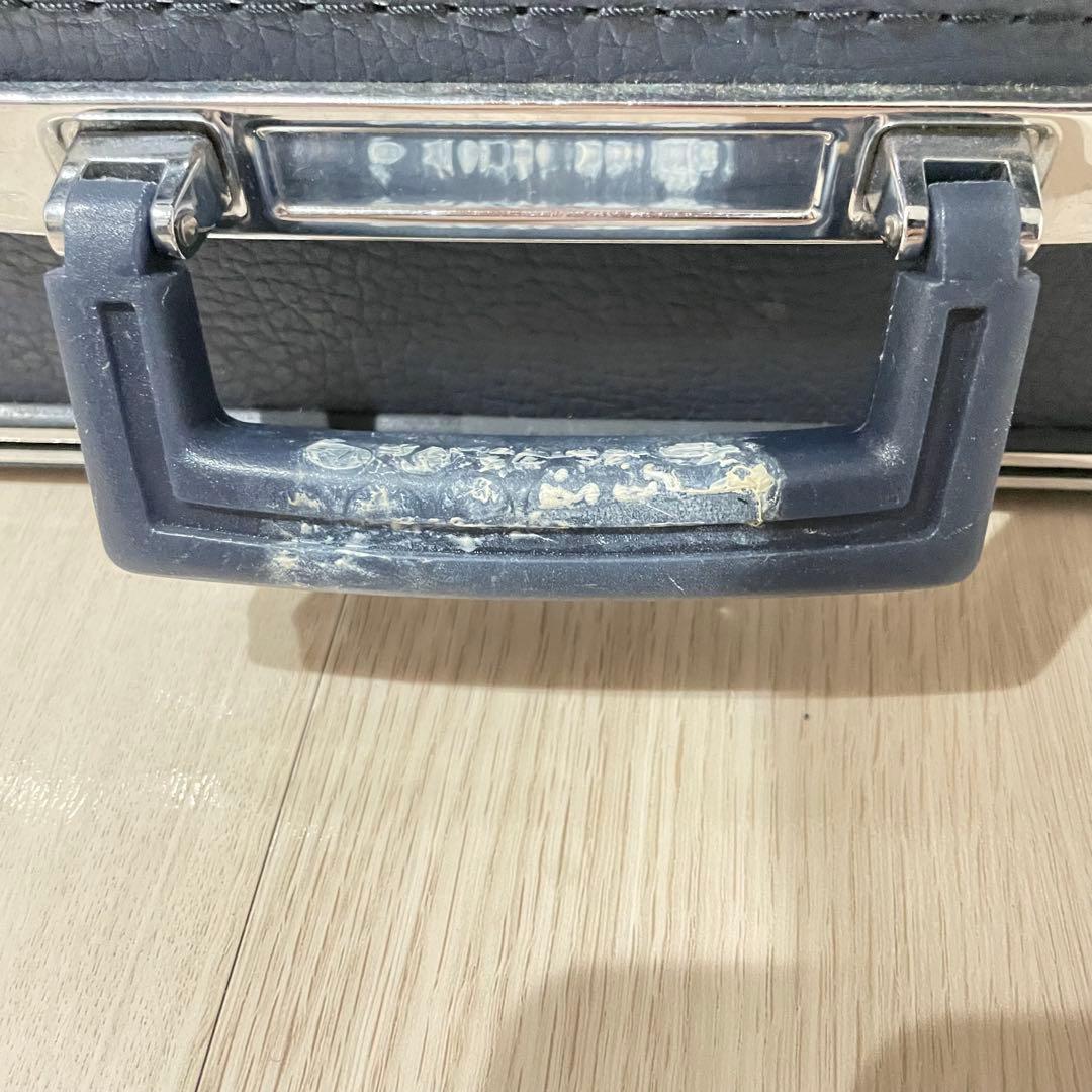 送料無料】津軽三味線用 三つ折りハードケース（木製仮継ぎ付き