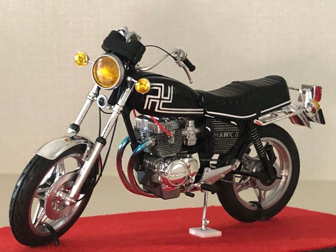 東京リベンジャーズ マイキーバブ風 アオシマCB400T HAWK II 完成品