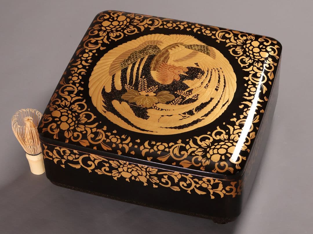 MA808】時代 加賀蒔絵 桐鳳凰・花唐草 金蒔絵 梨地 饅頭箱 菓子箱 漆