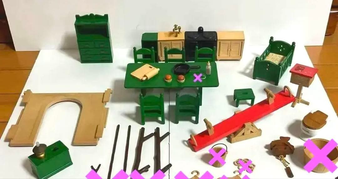 シルバニアファミリー　初期ハウス　家具、台所、など