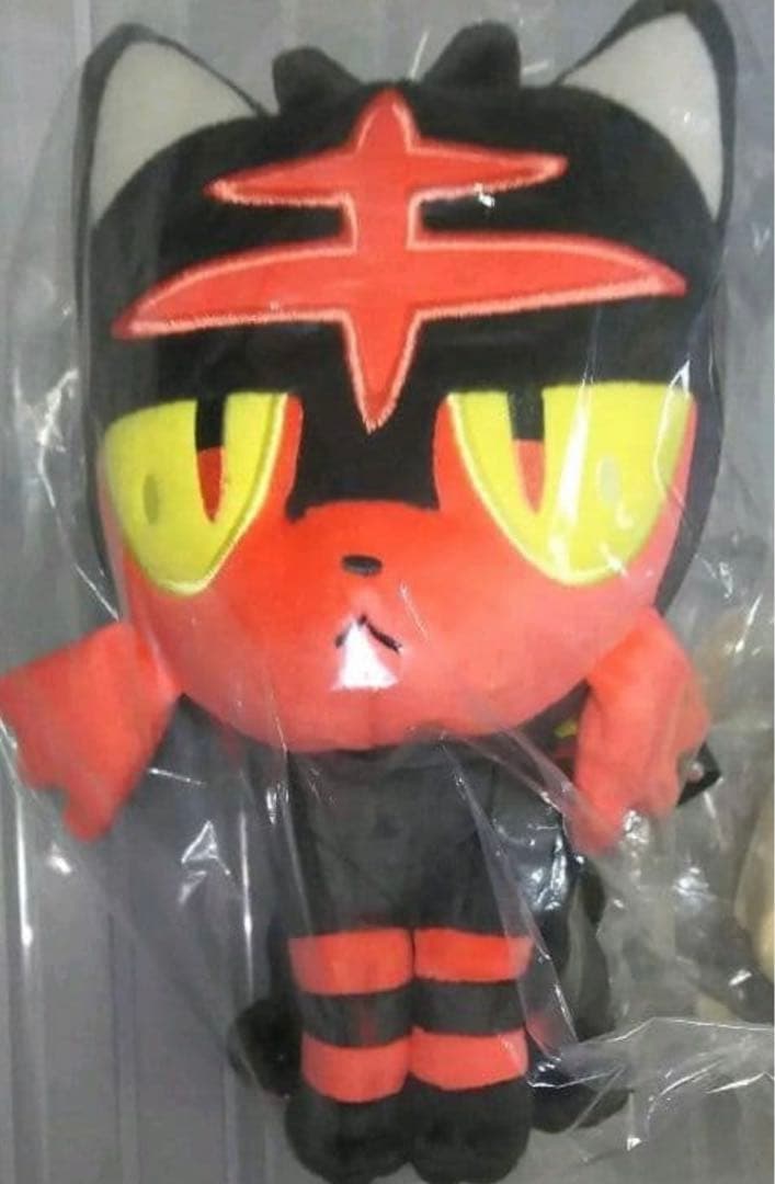 ポケモン　ぬいぐるみ　ニャビー　ポケモンセンター　猫　202511280034