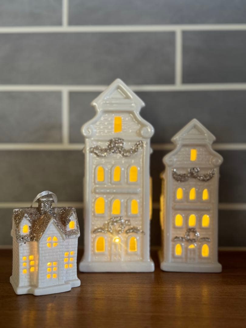 ZARA グリッタールーフハウスセラミックオーナメント　3点セット