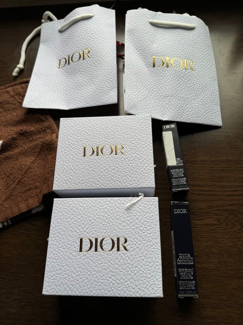 Dior トライアルセット 4点セット Dior トライアルセット 4点 - メルカリ
