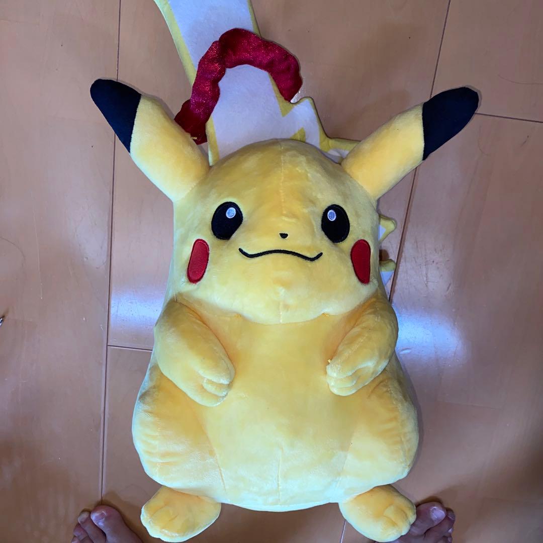 ピカチュウ　キョダイマックス　ぬいぐるみ　ポケモンセンター
