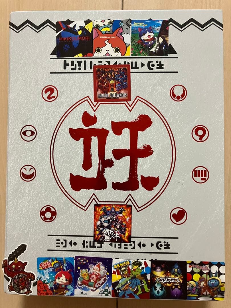 妖怪ウォッチ 妖怪メダル 大辞典 - メルカリ