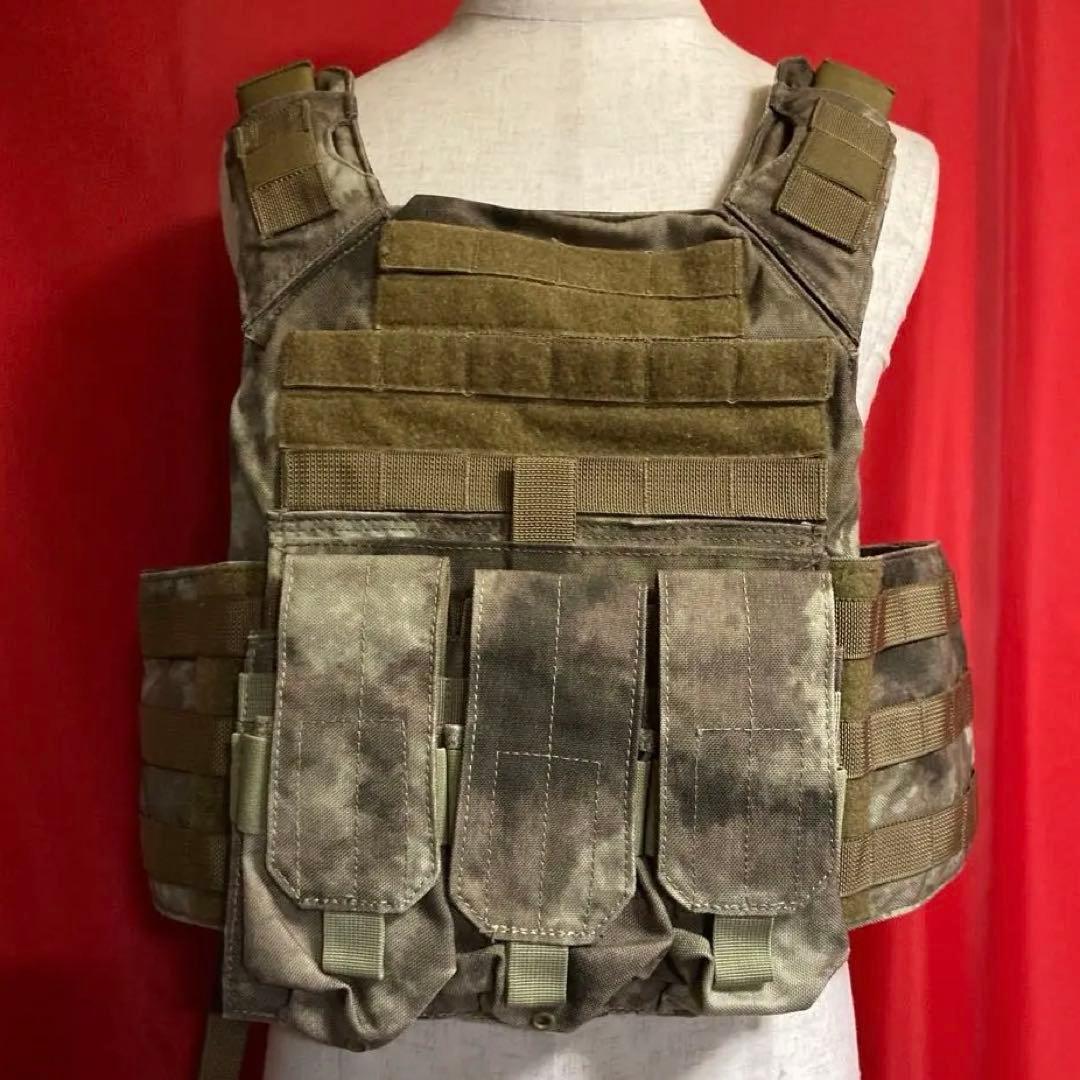 SHELLBACKTACTICALバンシープレートキャリア 実物プレート付