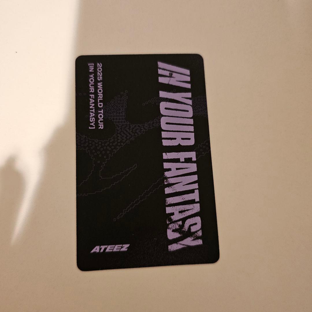 ATEEZ In your fantasy トレカ ラントレ ホンジュン 鏡 - メルカリ