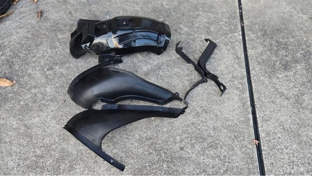 Gpz900r インナーフェンダーセット