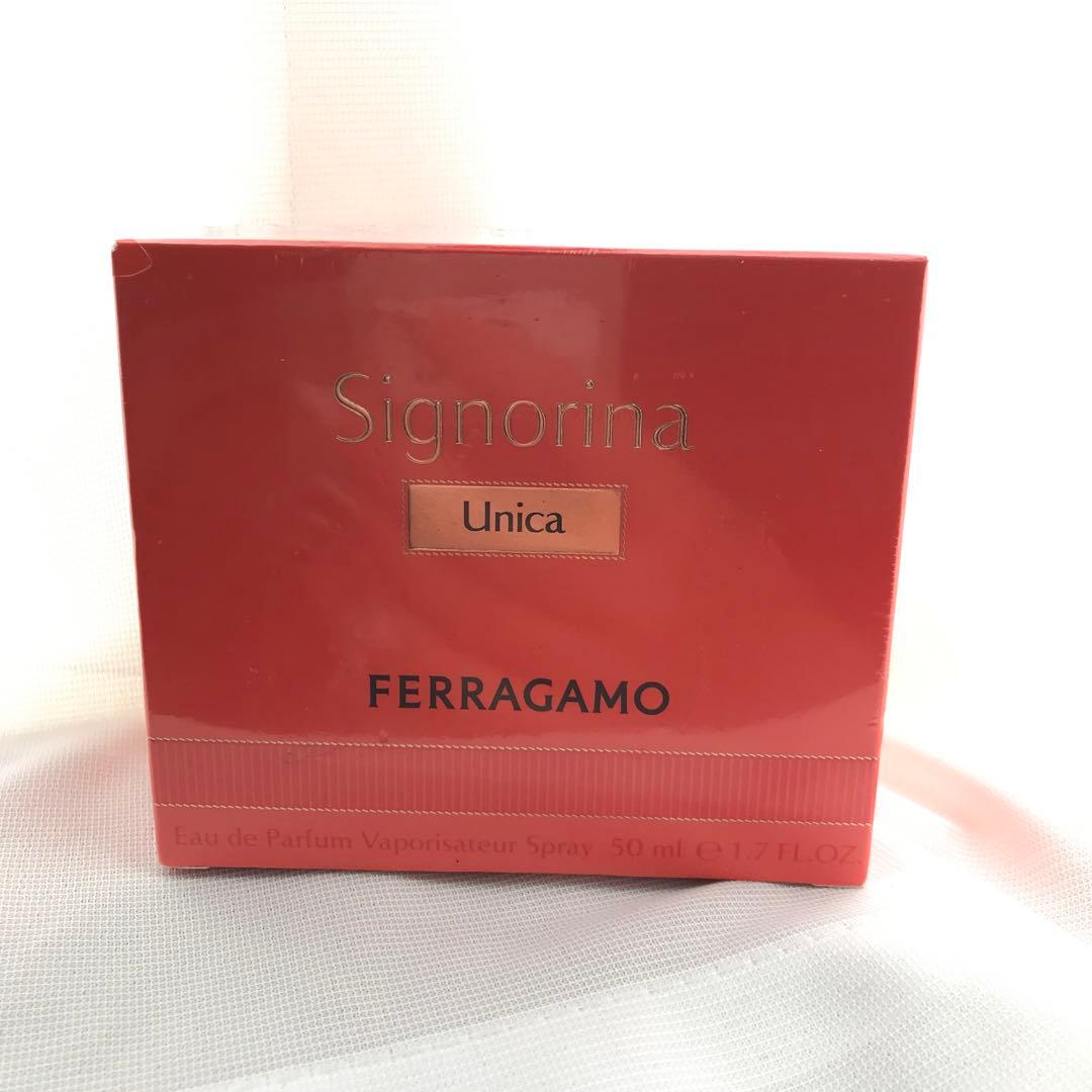 フェラガモ　シニョリーナ　ウニカ　オーデパルファム　50ml