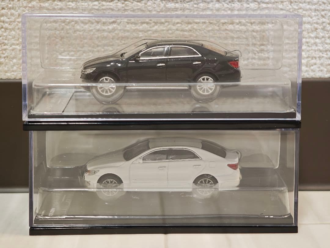 GCD 1/64 TOYOTA MARK X 2台セット