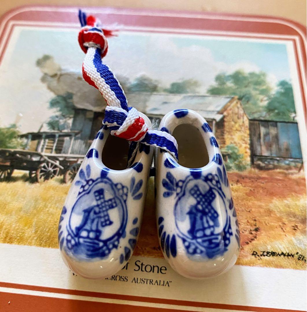 オランダ伝統工芸品 デルフト焼き（デルフト陶器）ミニチュア靴 - メルカリ