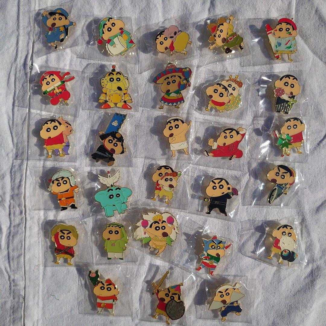 クレヨンしんちゃん シネマパレード 30周年記念ピンバッジコレクション　28種 クレヨンしんちゃん シネマパレード 30周年記念ピンバッジコレクション