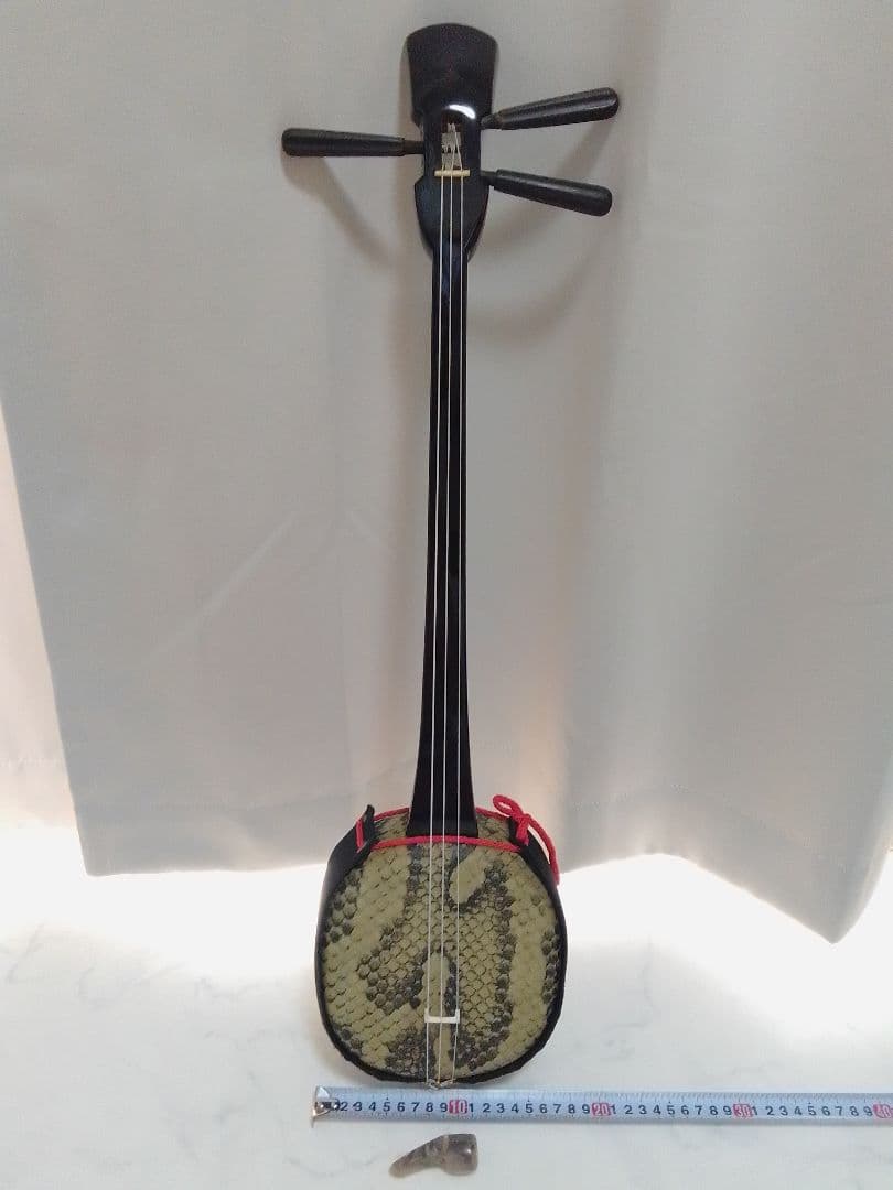 沖縄 三線 琉球 全長約71cm 人工皮(破れなし) 和楽器