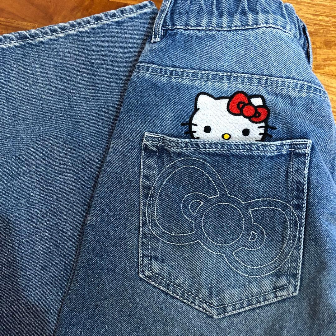 ハローキティ×ロデオクラウンズ☆デニムパンツ - メルカリ