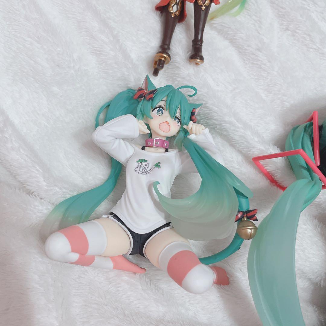 初音ミク フィギュア まとめ売り - メルカリ