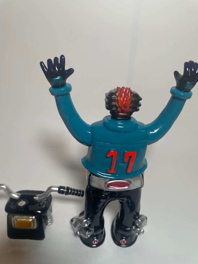 【24時間セール】 BALA BASE フィギュア 17