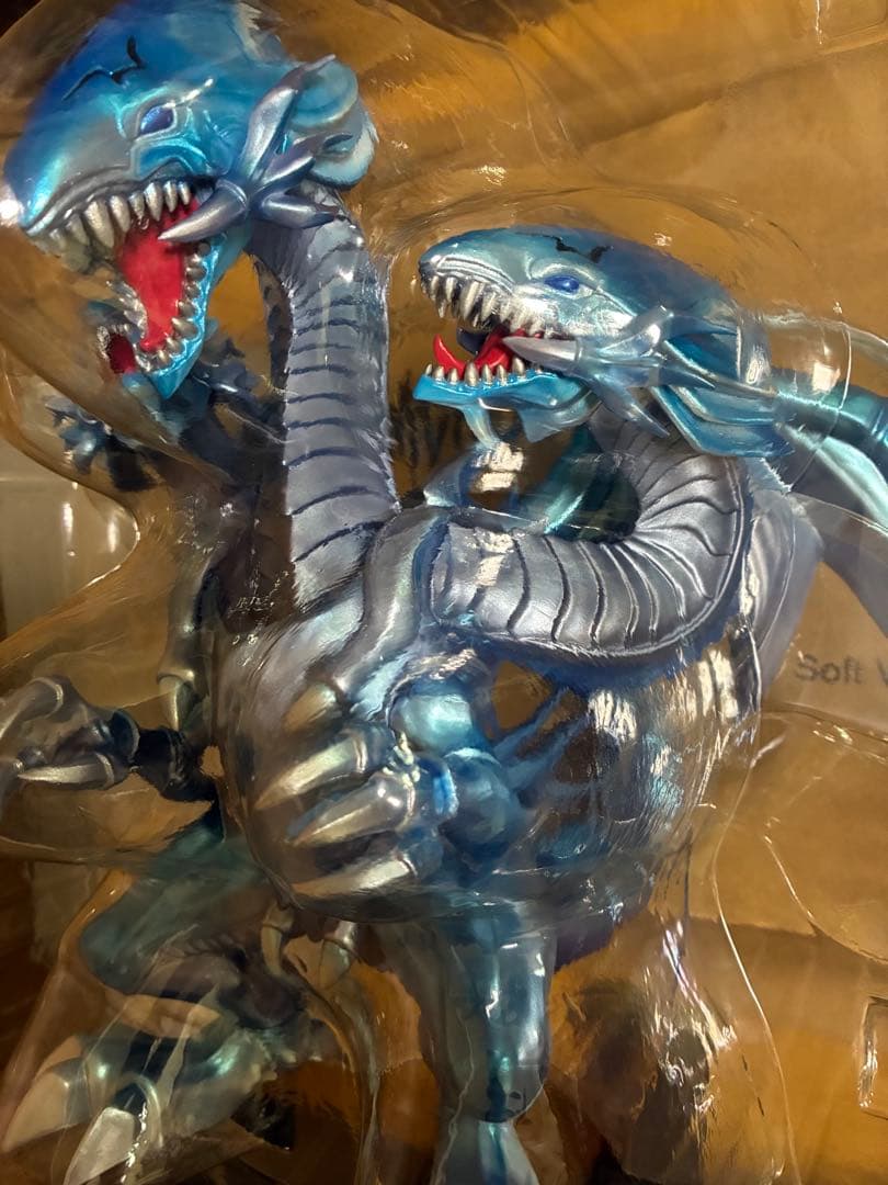 遊戯王 青眼の究極龍 ビッグサイズフィギュア 海外限定販売品 - メルカリ