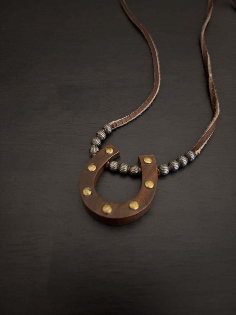 木人軒 馬蹄型ペンダント ネックレス